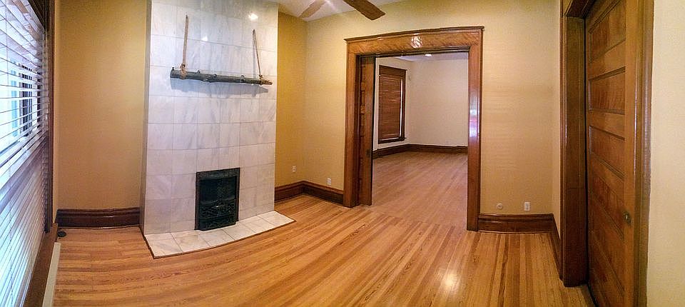 Office/Den/Guest Bedroom