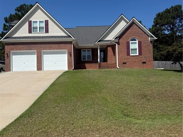 146 Woodshire Dr, Lillington, NC 27546