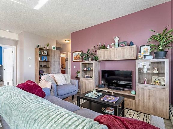 5th image of 8 N Prestwick Pond Ter SE #227