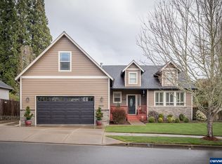 2939 Oak Ridge St NW, Albany, OR 97321