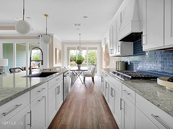 7th image of this home