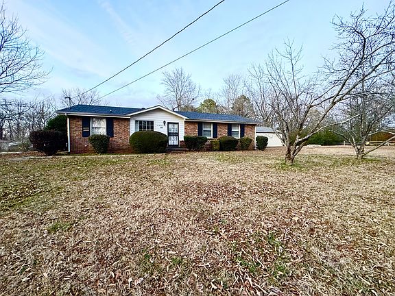 2nd image of 603 Chestnut Ridge Dr