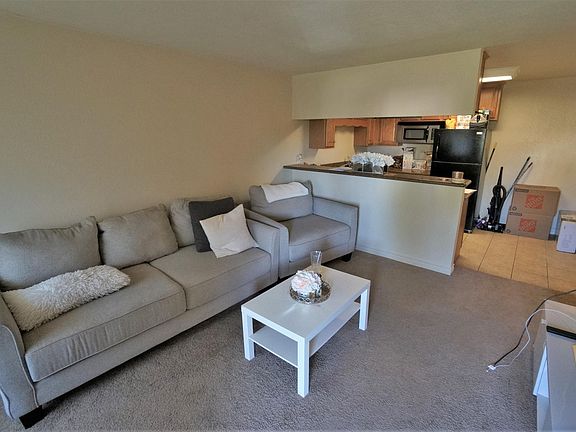 2nd image of 1631 Bayview Heights Dr Unit 14