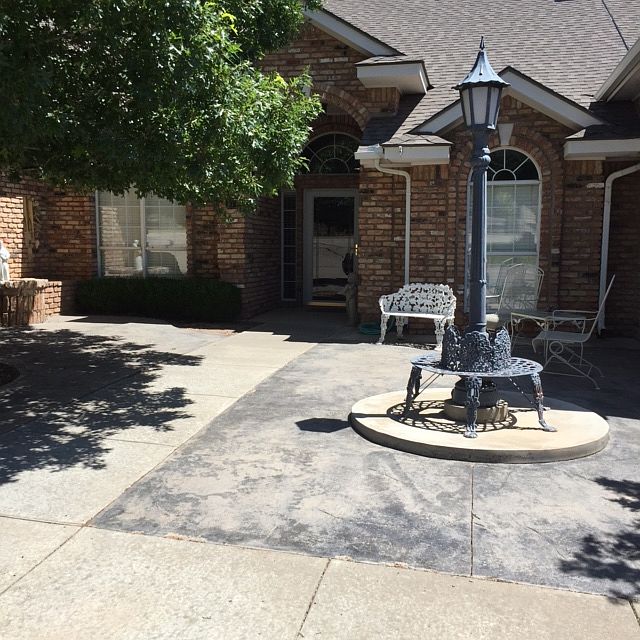 1st image of 1300 Westcliff Pkwy