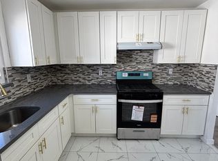 737 Pine St #2, Brooklyn, NY 11208