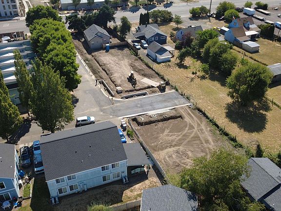 4th image of 3 SW Prairie Ave