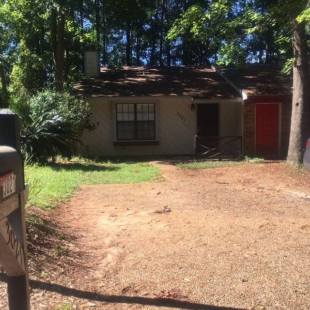 1st image of 3021 Rain Valley Cir