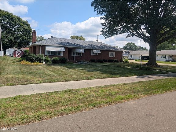 4th image of 1003 Kaderly St NW