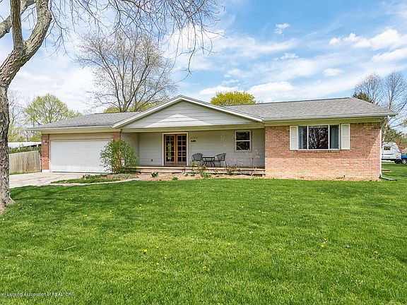 2nd image of 4350 Arbor Dr
