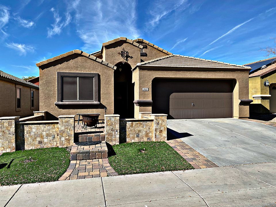 1st image of 2122 S 101st Dr