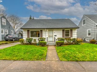 4010 SE Flavel St, Portland, OR 97202