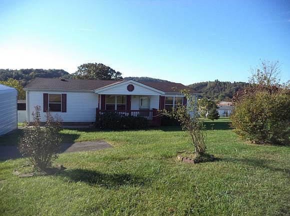 1st image of 218 Alisha St