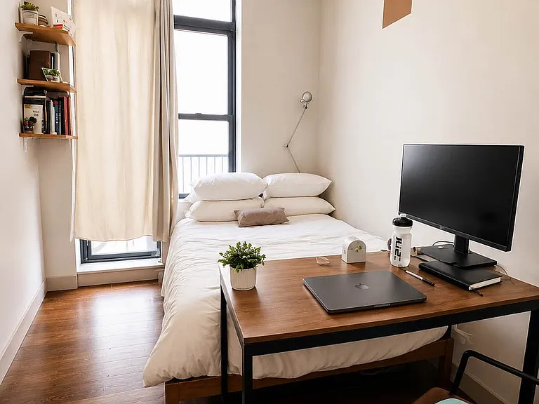 447 Meeker Ave #Penthouse 4D — Photo 16