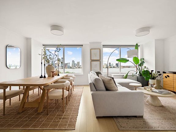 3rd image of 212 Warren St APT 8E