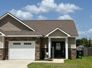 126 Heyward Dr, Dothan, AL 36303