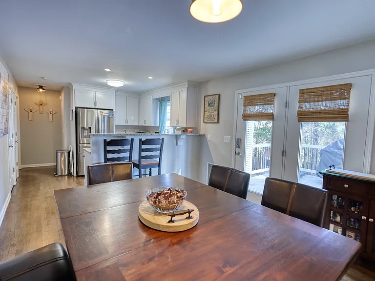 Trammel Dr — Photo 13