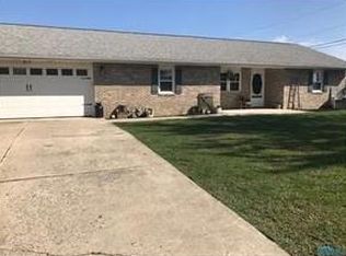 517 S Park Ln, Pioneer, OH 43554