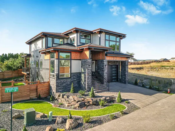 20168 E 11th Ln, Ln Spokane Valley, WA 99016