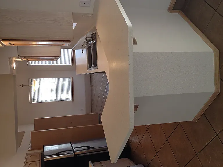 3 bed, 1850 sqft, $1,900 — Photo 4