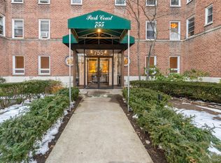 755 Bronx River Road #1C, Bronxville, NY 10708