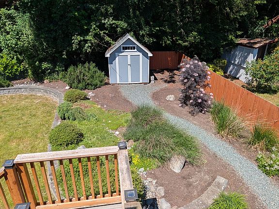 5th image of 200 Swinomish Dr