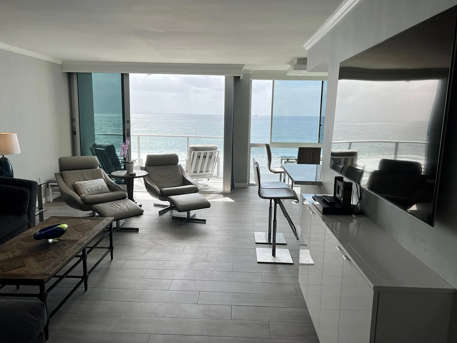 1760 Avenida Del Mundo — Photo 2