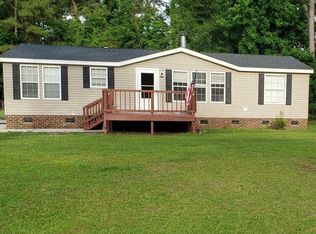 1072 Wells Rd, Jacksonville, NC 28540