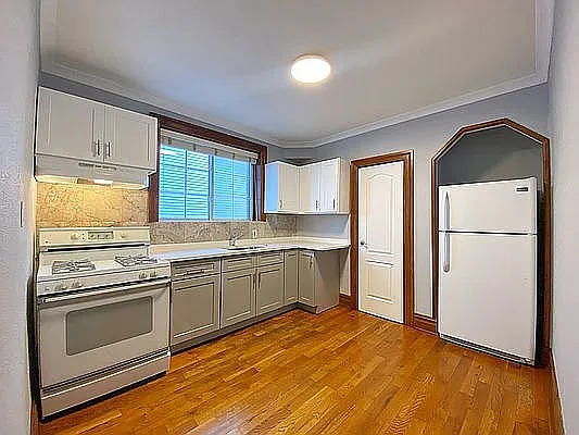 Rented by Ideal Properties Group | media 6