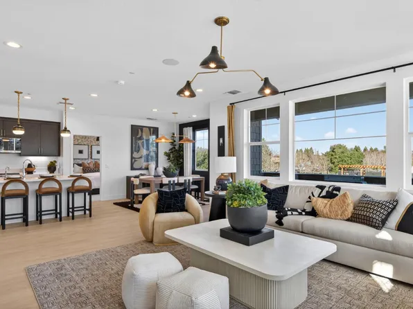 818 Buckley Drive, Santa Rosa, CA 95407