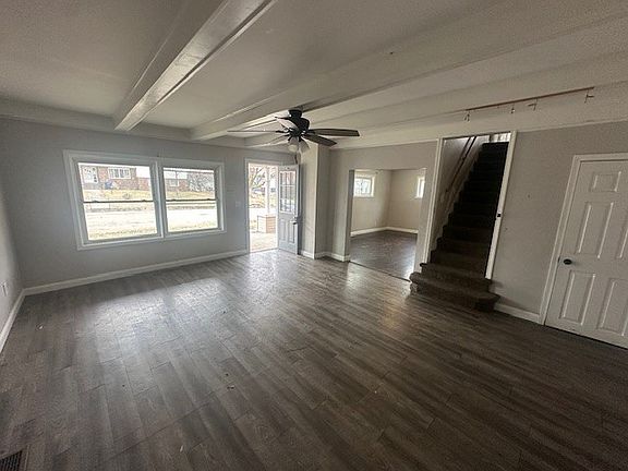 2nd image of 106 NW West St