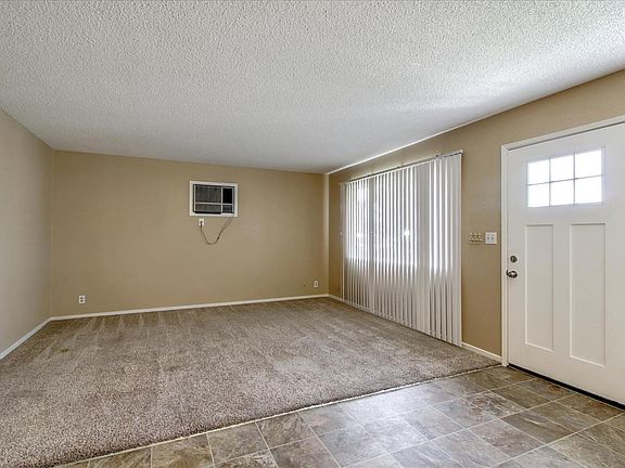 3rd image of 5520 Spinnaker Dr APT 1