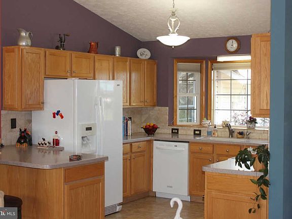 3rd image of 6720 Lake Pointe Dr