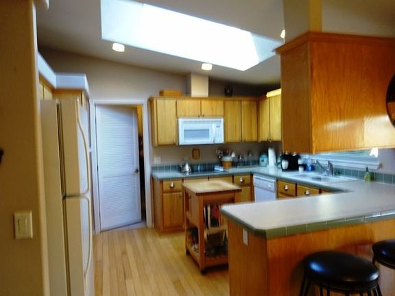 5th image of 9926 195th Street Ct E #21
