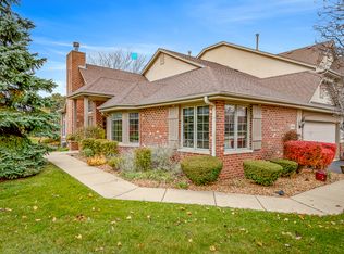 10946 Settlers Pond Ct, Frankfort, IL 60423
