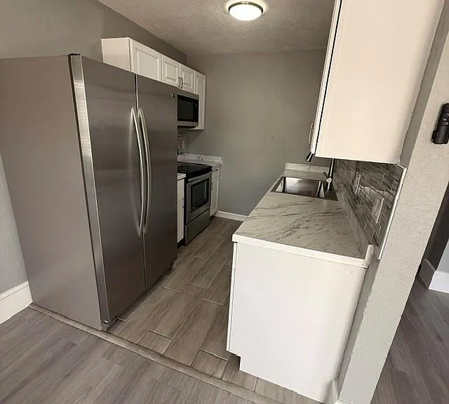 4617 Bayshore Dr #H4 — Photo 4