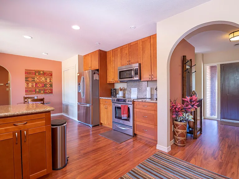 625 Deer Pass Dr — Photo 23