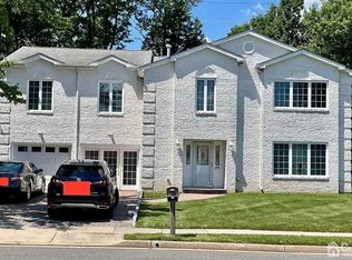 49 Roxy Ave, Edison, NJ 08820