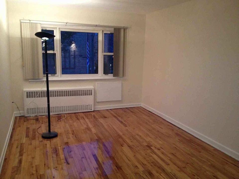 2nd image of 2072 E 68th St #2