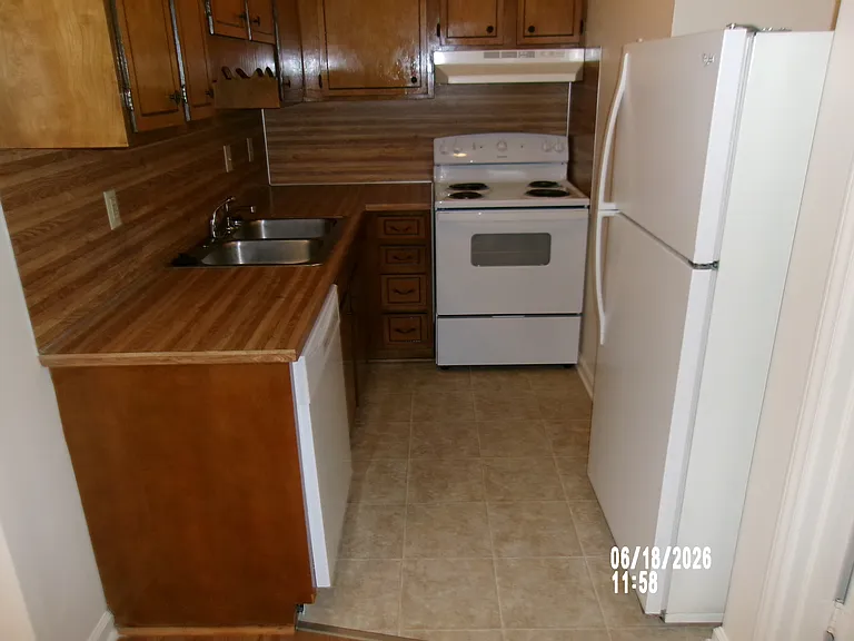 1373 5th St NE #1373 — Photo 10
