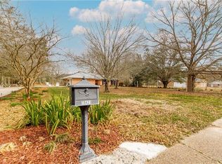 19421 Camille Ln, Hammond, LA 70401
