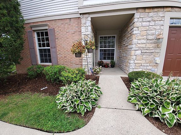 3rd image of 40429 Bay Harbor Ln
