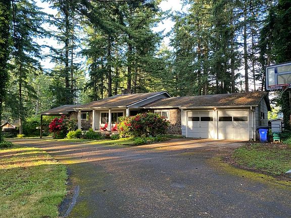 3rd image of 15770 S Beaver Glen Dr