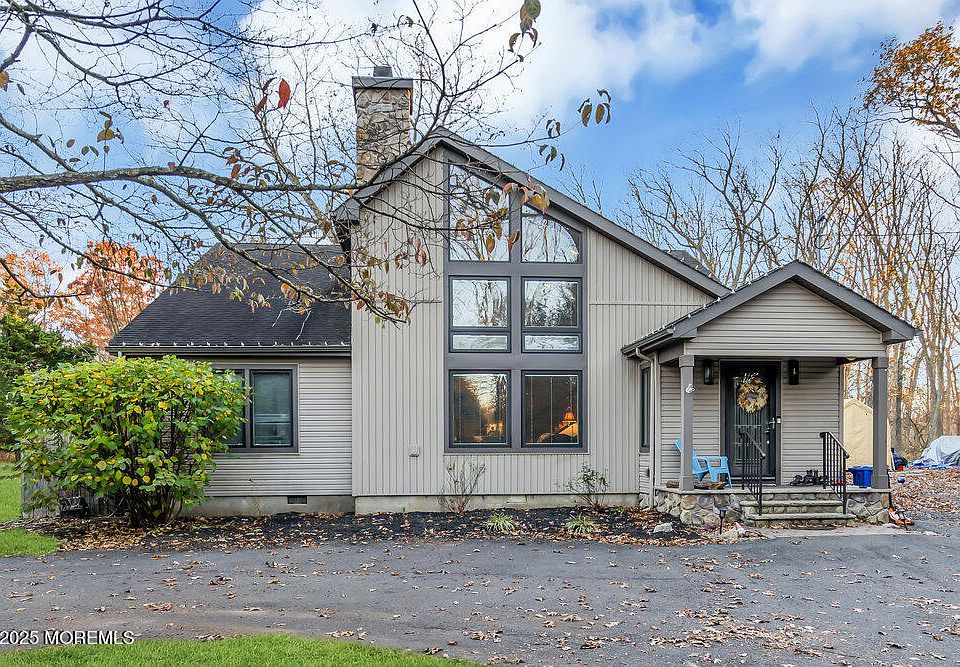 1st image of 254 Alexander Avenue