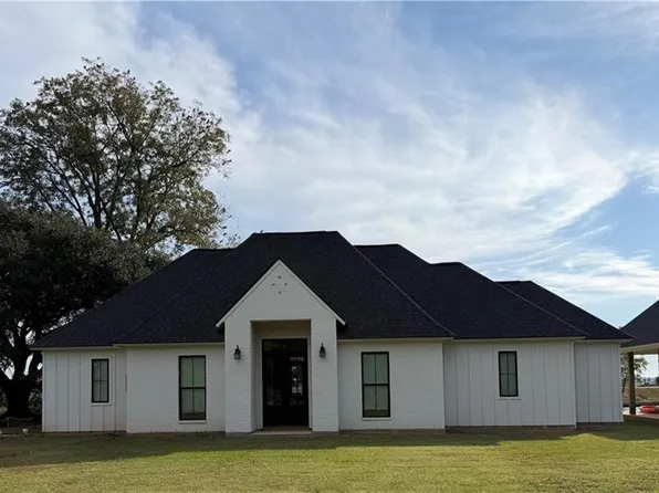 375 Robert Lacaze Rd, Natchez, LA 71456