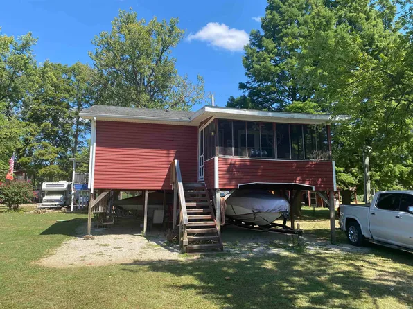 8628 W River Rd, Rockport, IN 47635