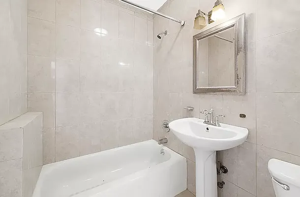 Rented by REAL New York | media 20