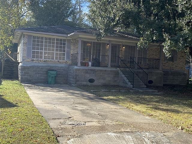 1st image of 1361 Westlawn Dr