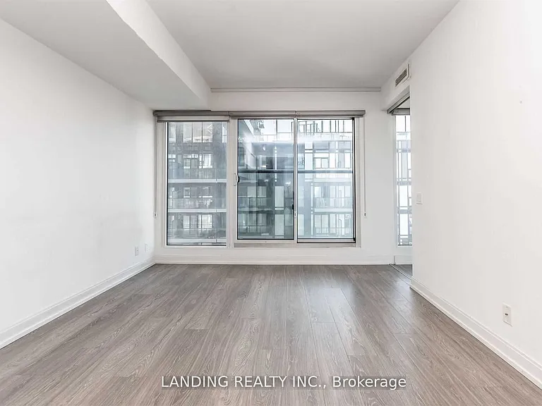 181 Dundas St E #1903 — Photo 4