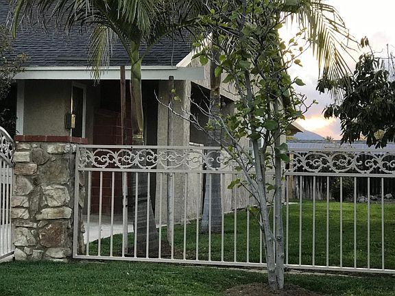 2nd image of 2092 S Vicentia Ave