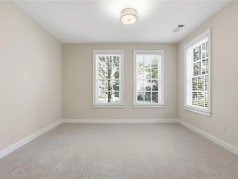 6572 Aria Village Dr — Photo 5